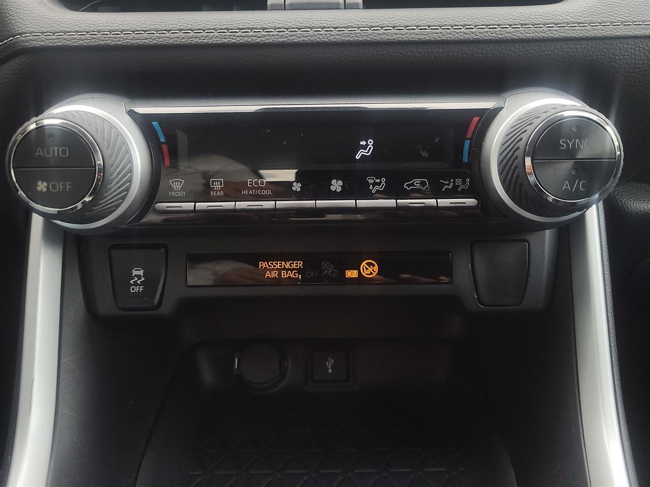 Toyota RAV4 Hybrid LE 2023