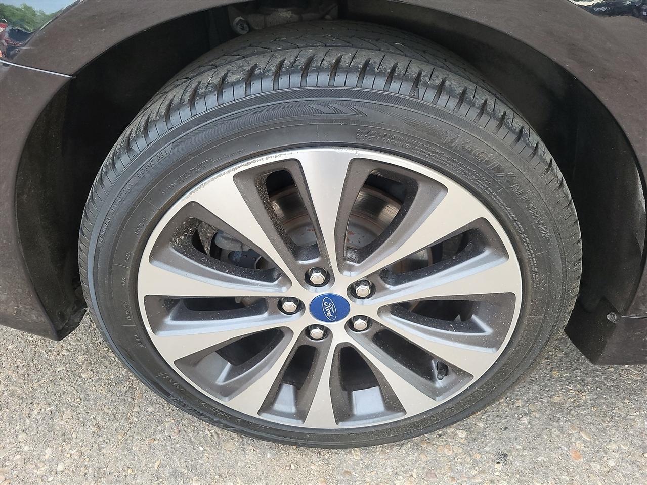 Ford Fusion SE AWD 2019