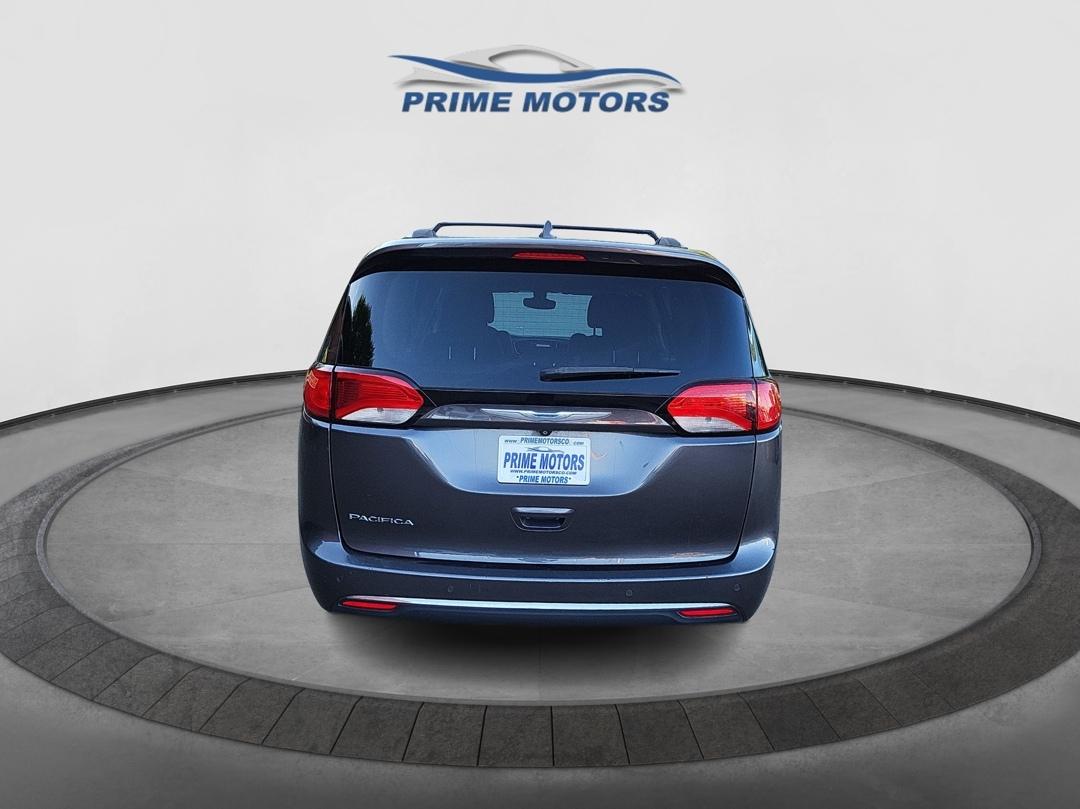 Chrysler Pacifica Touring-L Plus 2017