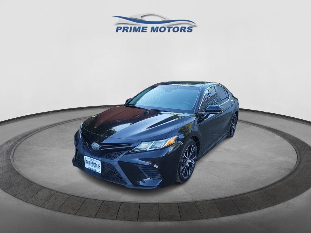 Toyota Camry SE 2018