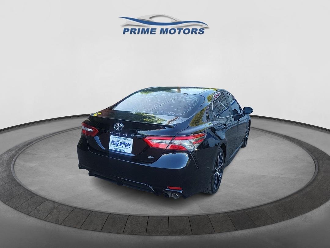 Toyota Camry SE 2018