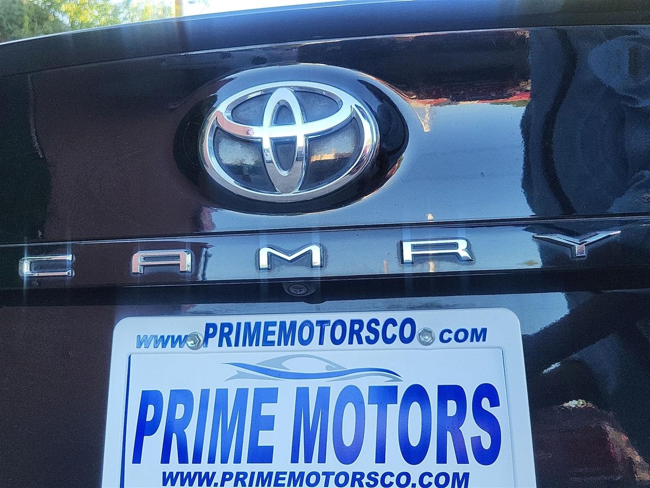 Toyota Camry SE 2018
