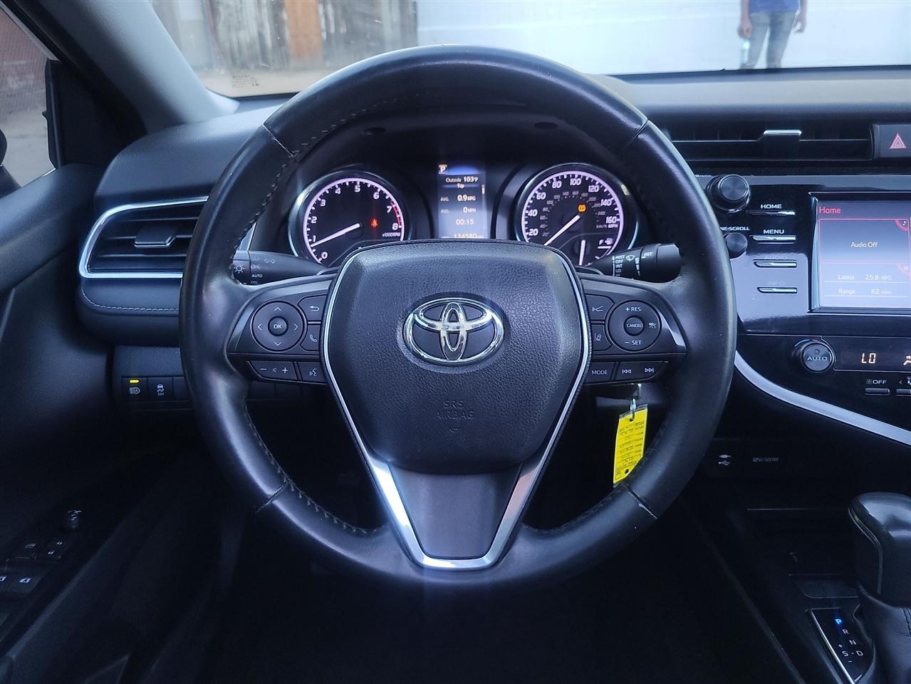 Toyota Camry SE 2018