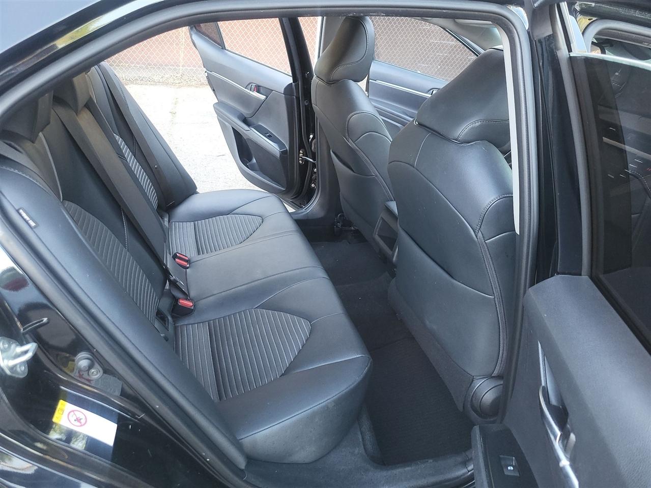 Toyota Camry SE 2018