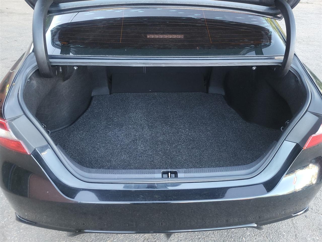 Toyota Camry SE 2018