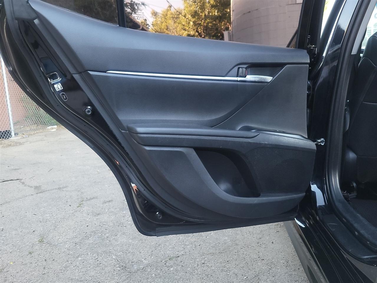Toyota Camry SE 2018