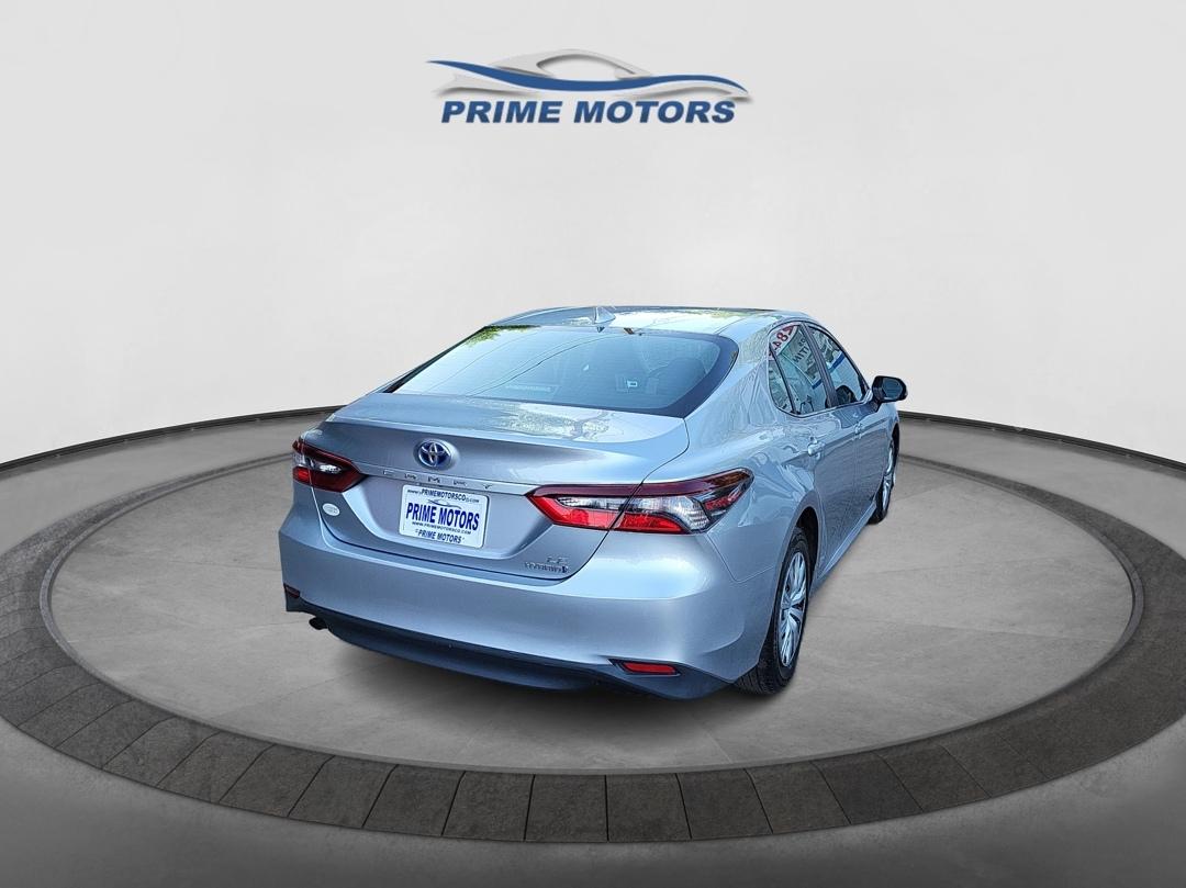 Toyota Camry Hybrid LE 2022