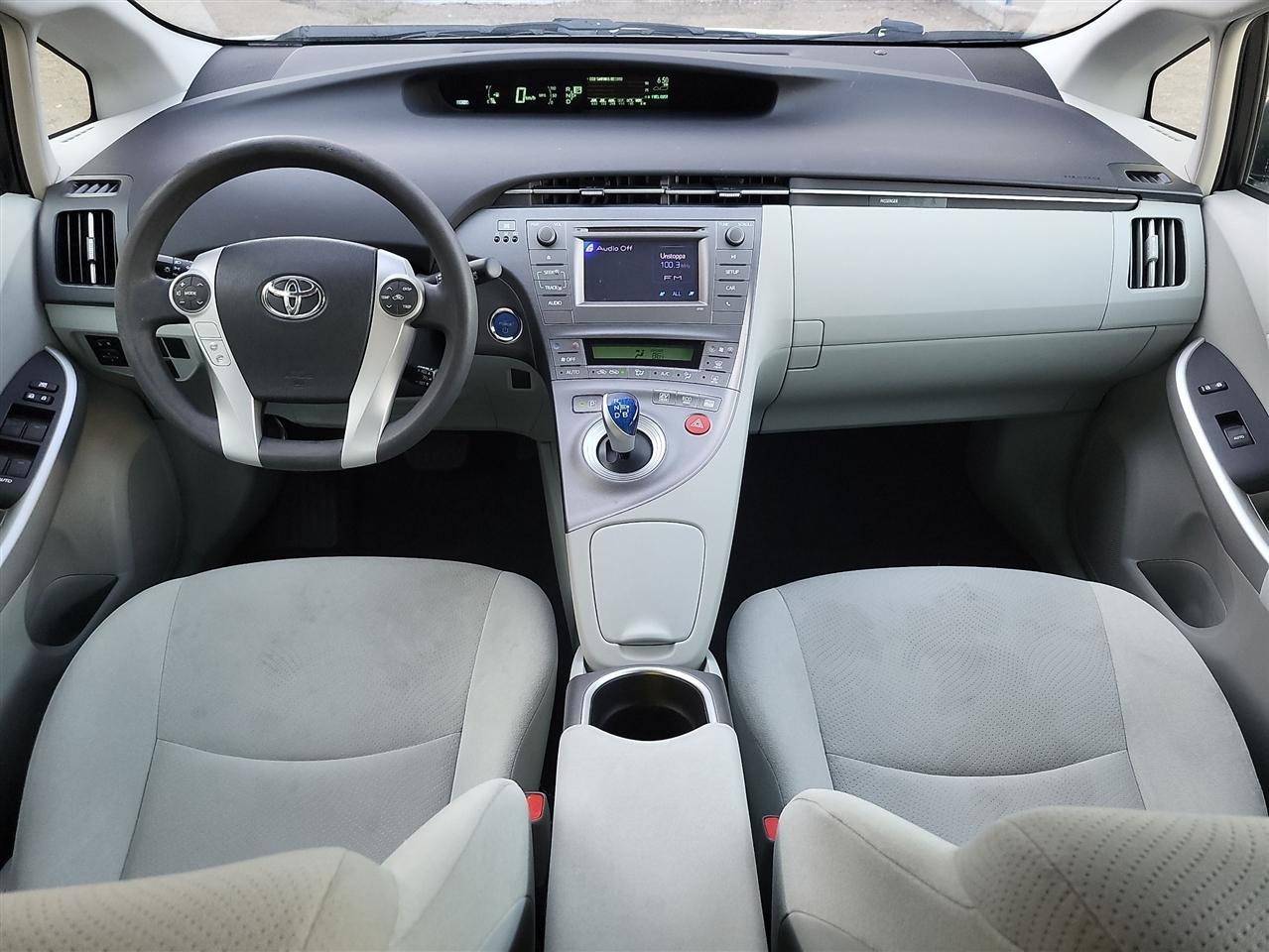 Toyota Prius Four 2015