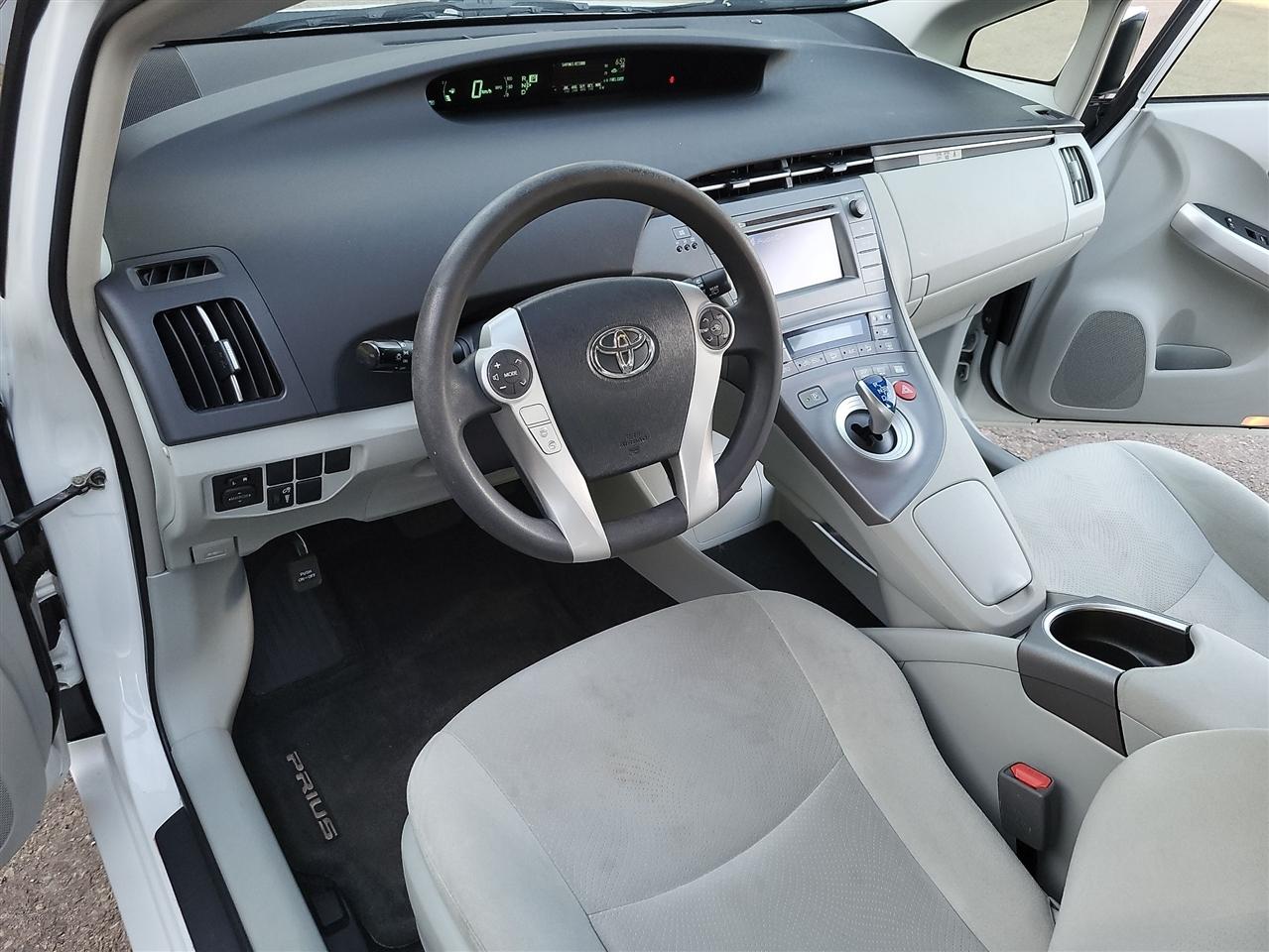 Toyota Prius Four 2015