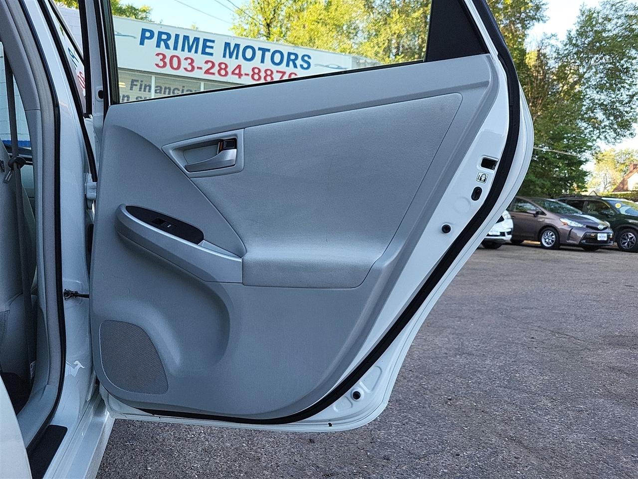 Toyota Prius Four 2015