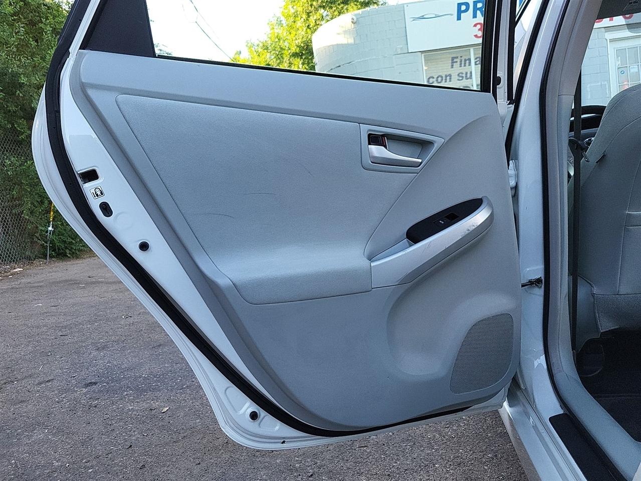 Toyota Prius Four 2015