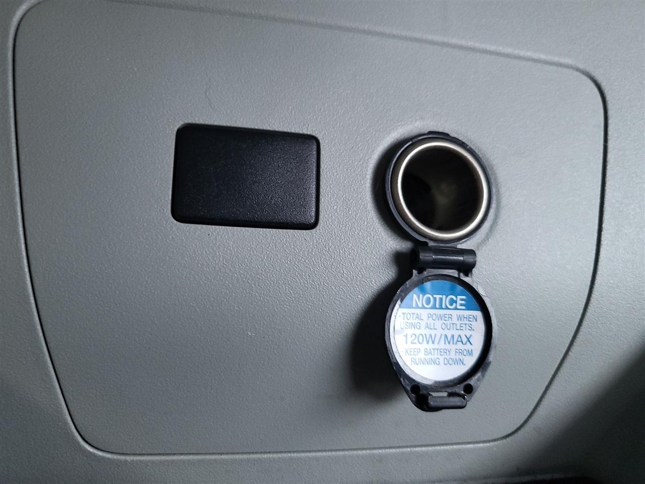 Toyota Prius Four 2015