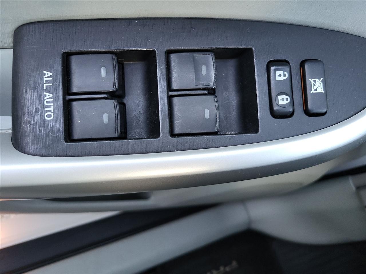 Toyota Prius Four 2015