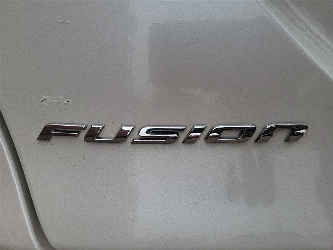 Ford Fusion SE 2016