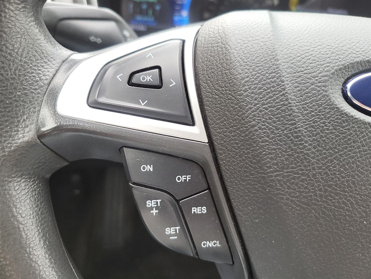 Ford Fusion SE 2016