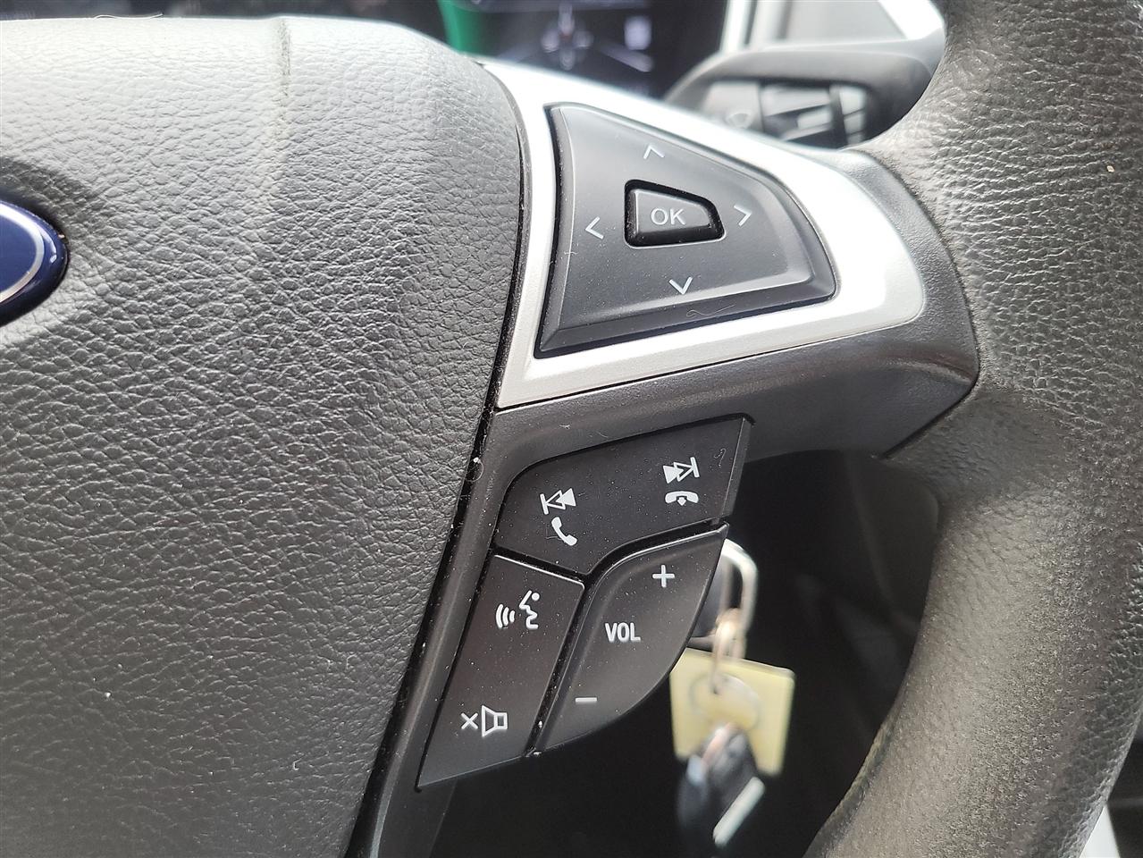 Ford Fusion SE 2016
