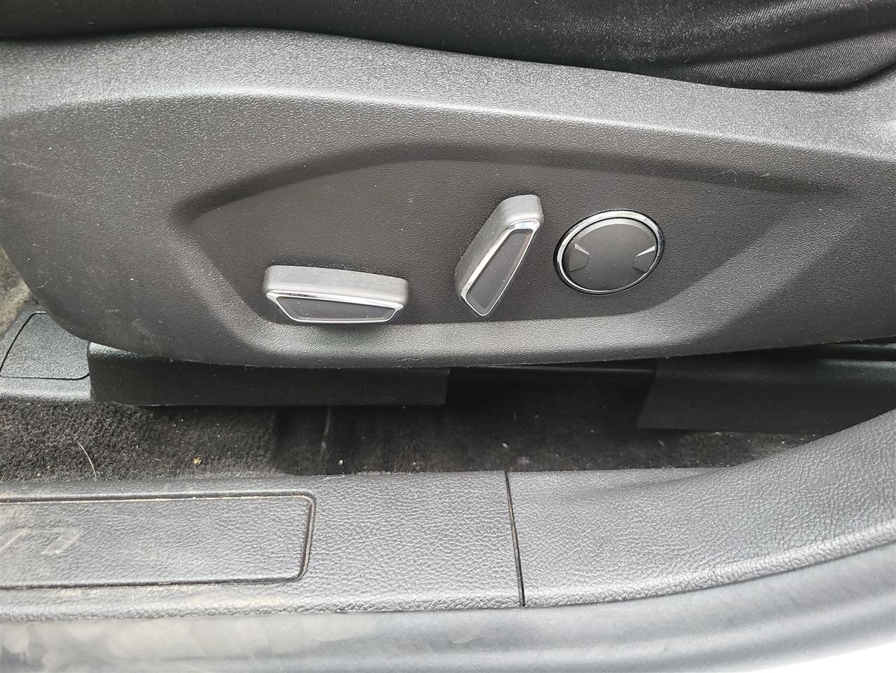 Ford Fusion SE 2016