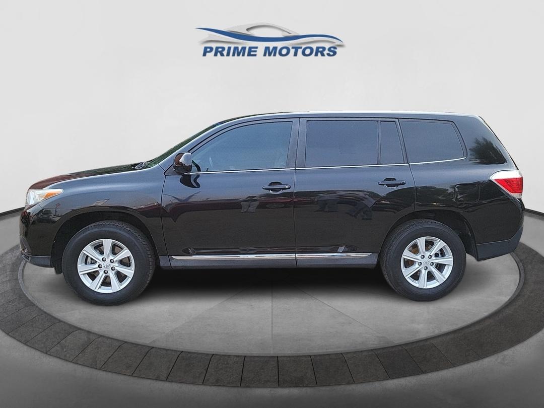 Toyota Highlander Base 2013