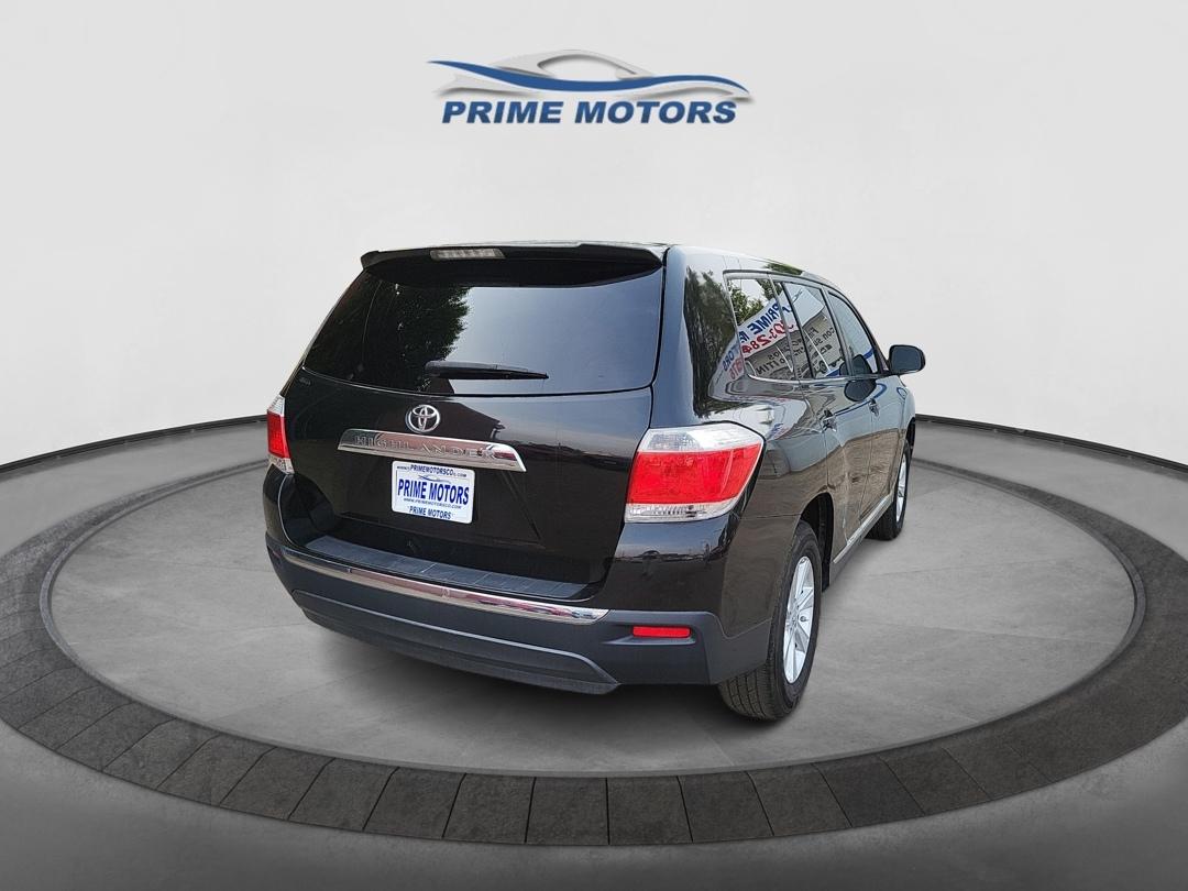 Toyota Highlander Base 2013