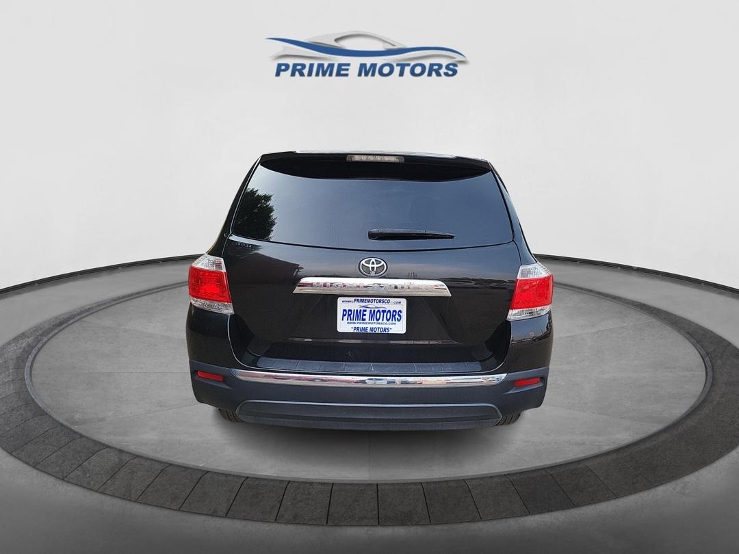 Toyota Highlander Base 2013