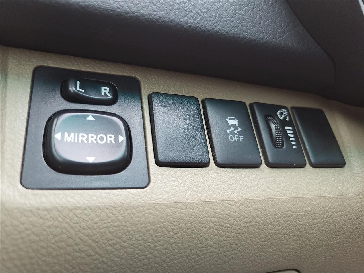 Toyota Highlander Base 2013