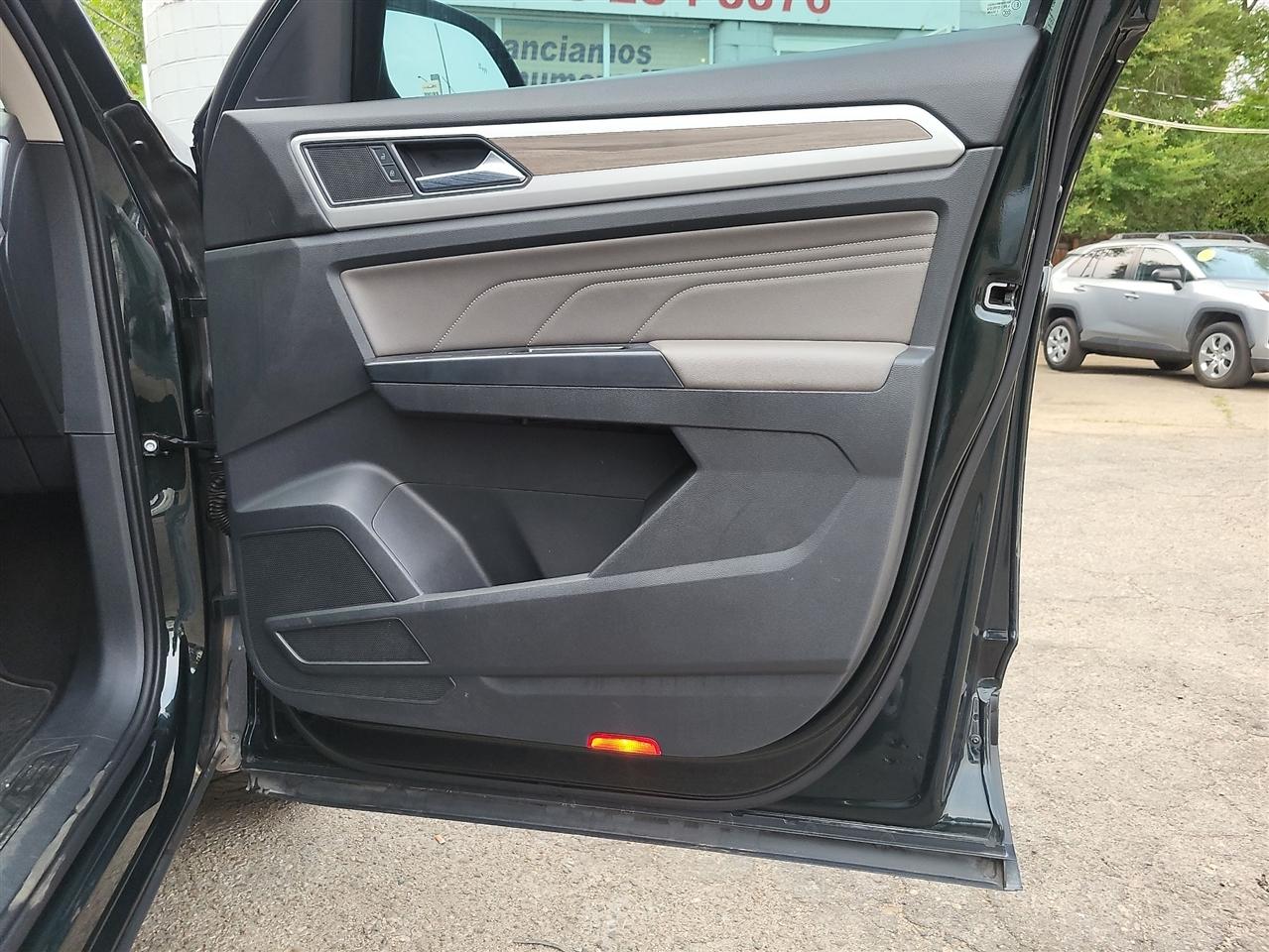 Volkswagen Atlas V6 SEL 4MOTION 2021