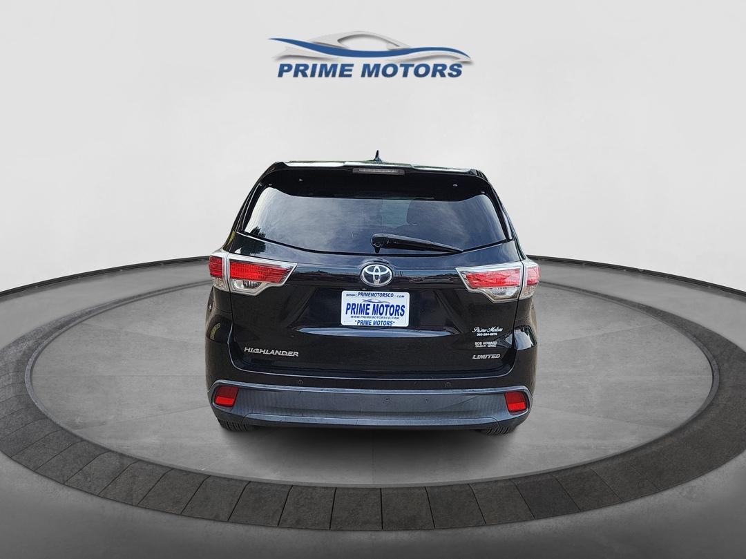 Toyota Highlander Limited FWD V6 2014