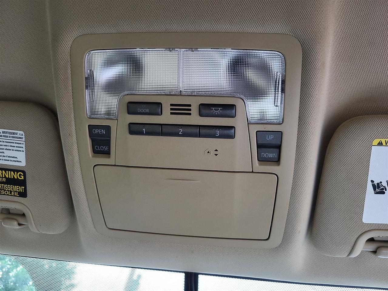 Toyota Highlander Limited FWD V6 2014