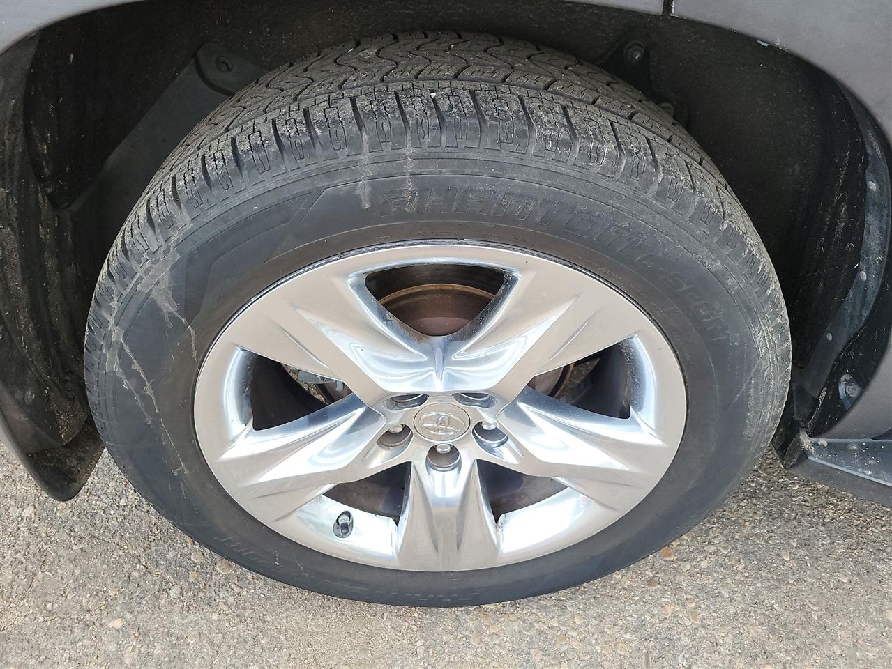 Toyota Highlander Limited FWD V6 2014