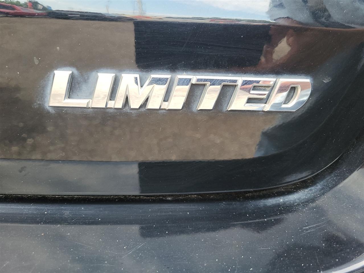 Toyota Highlander Limited FWD V6 2014