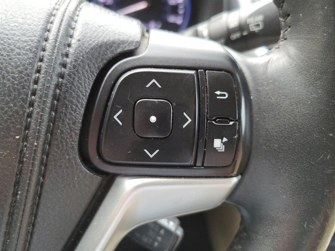 Toyota Highlander Limited FWD V6 2014