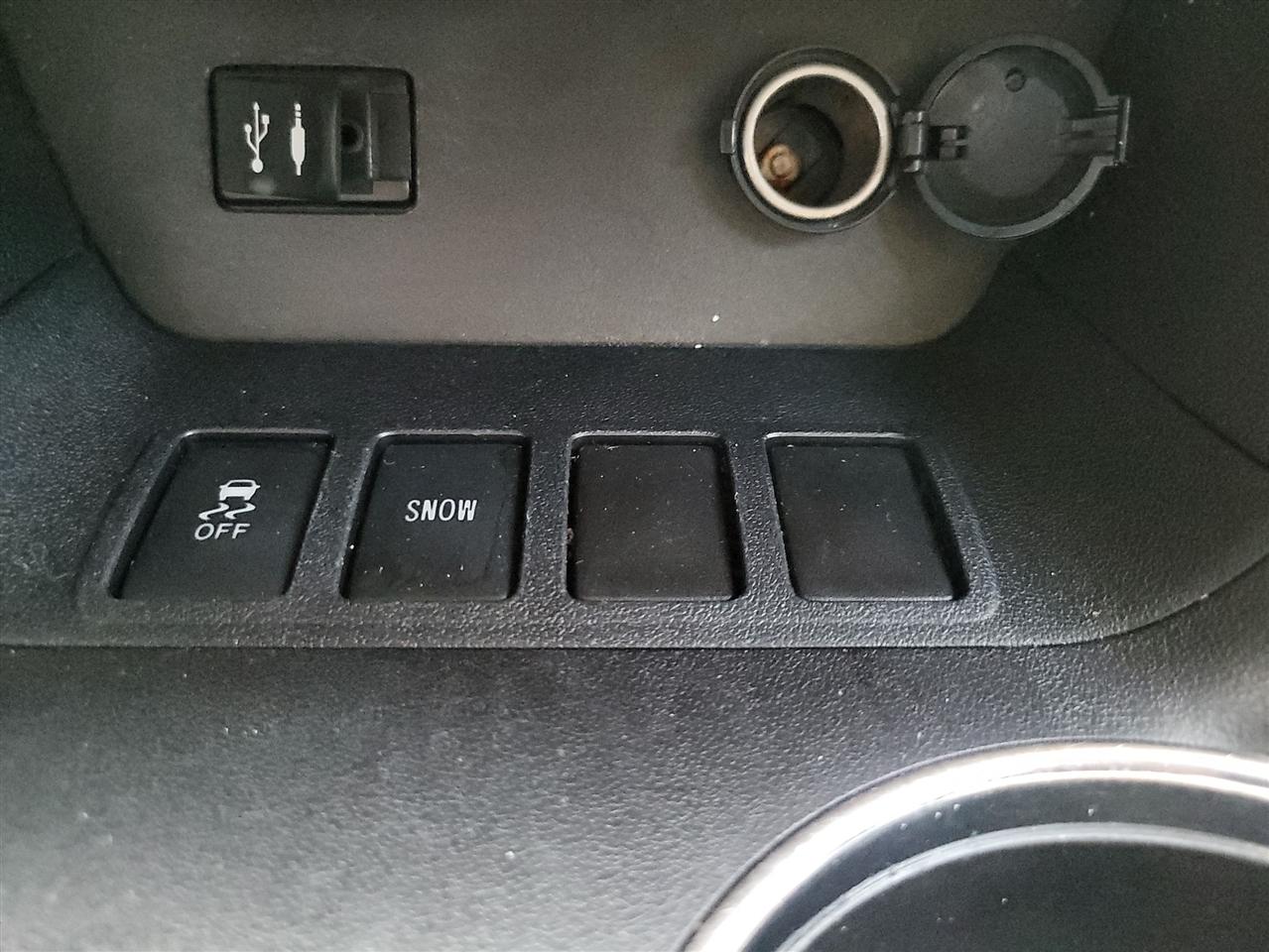 Toyota Highlander Limited FWD V6 2014
