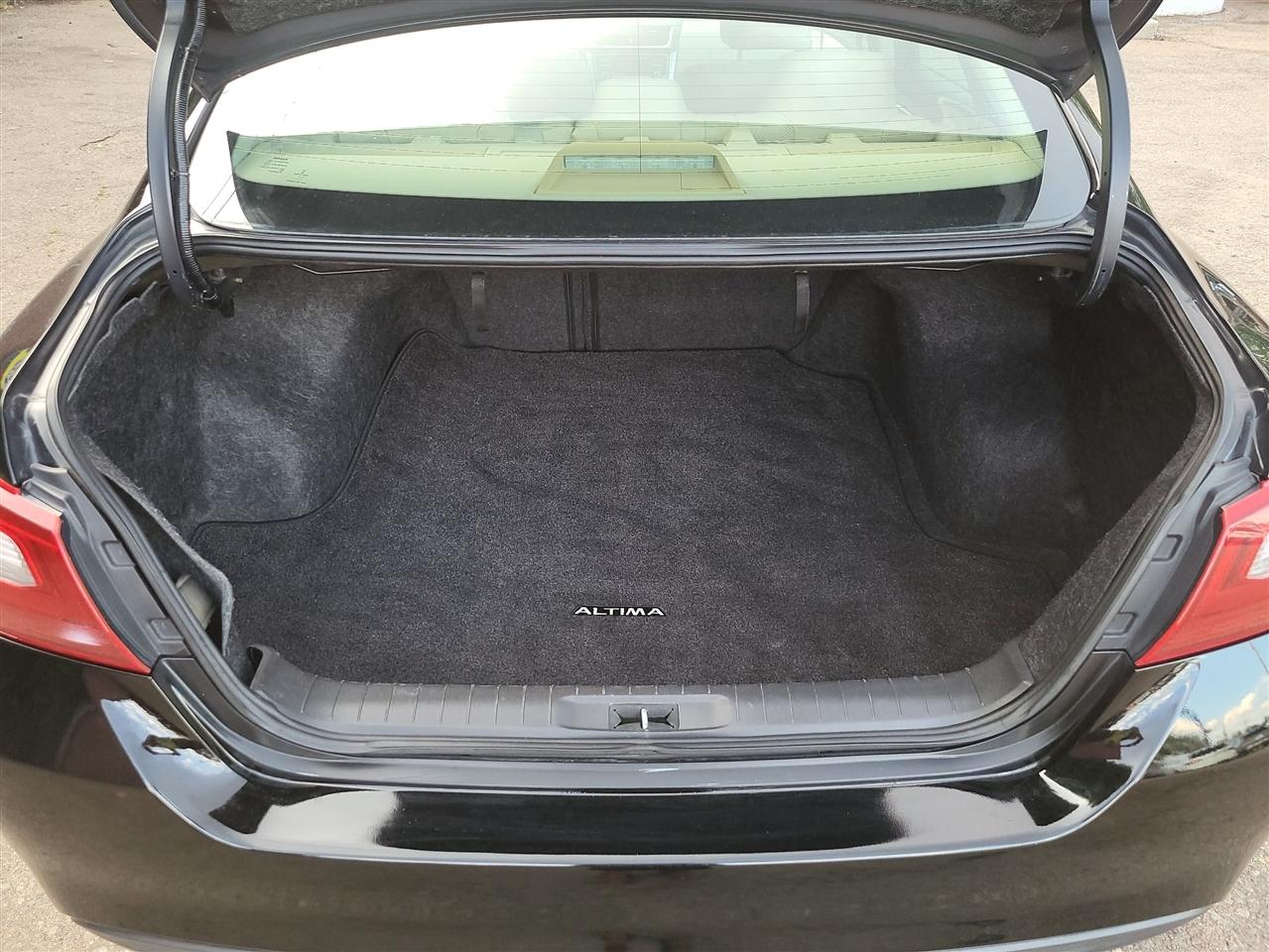 Nissan Altima 2.5 SV 2018