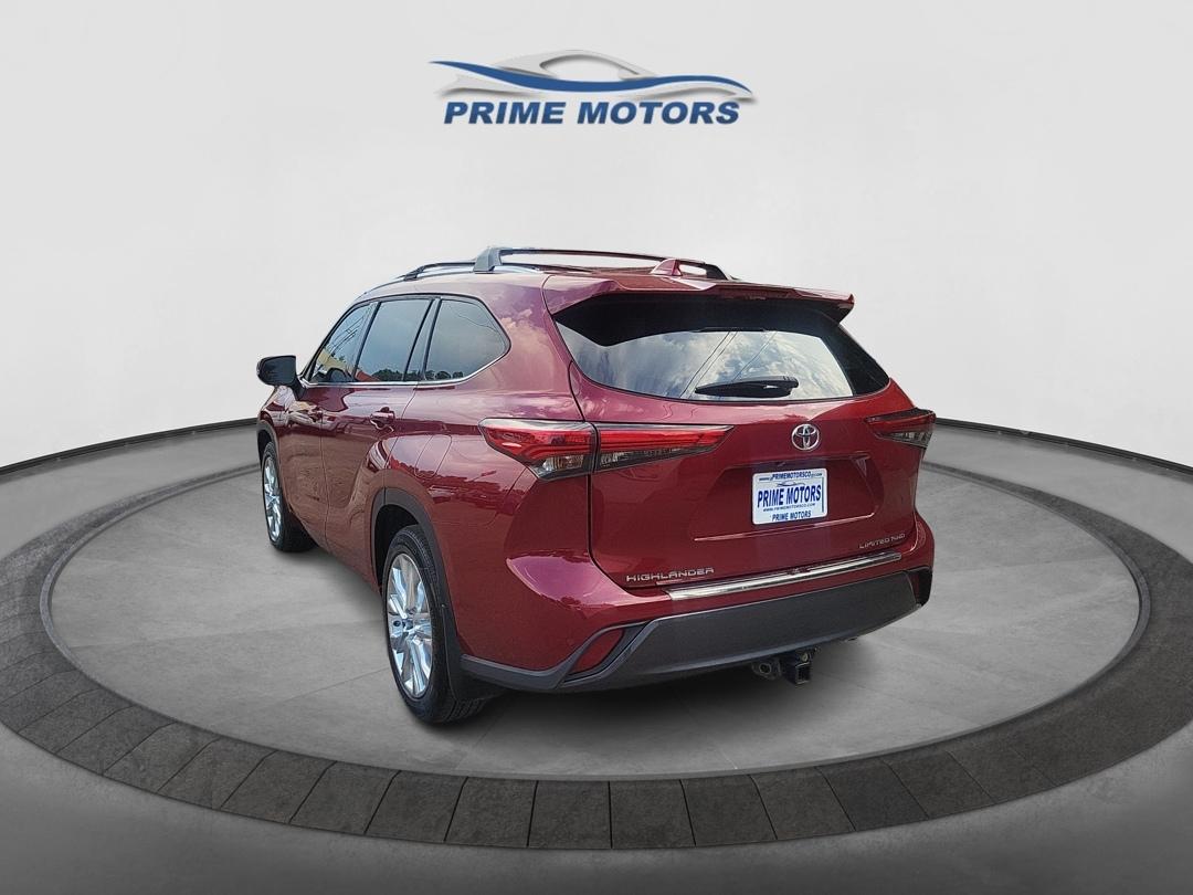 Toyota Highlander Limited AWD V6 2022