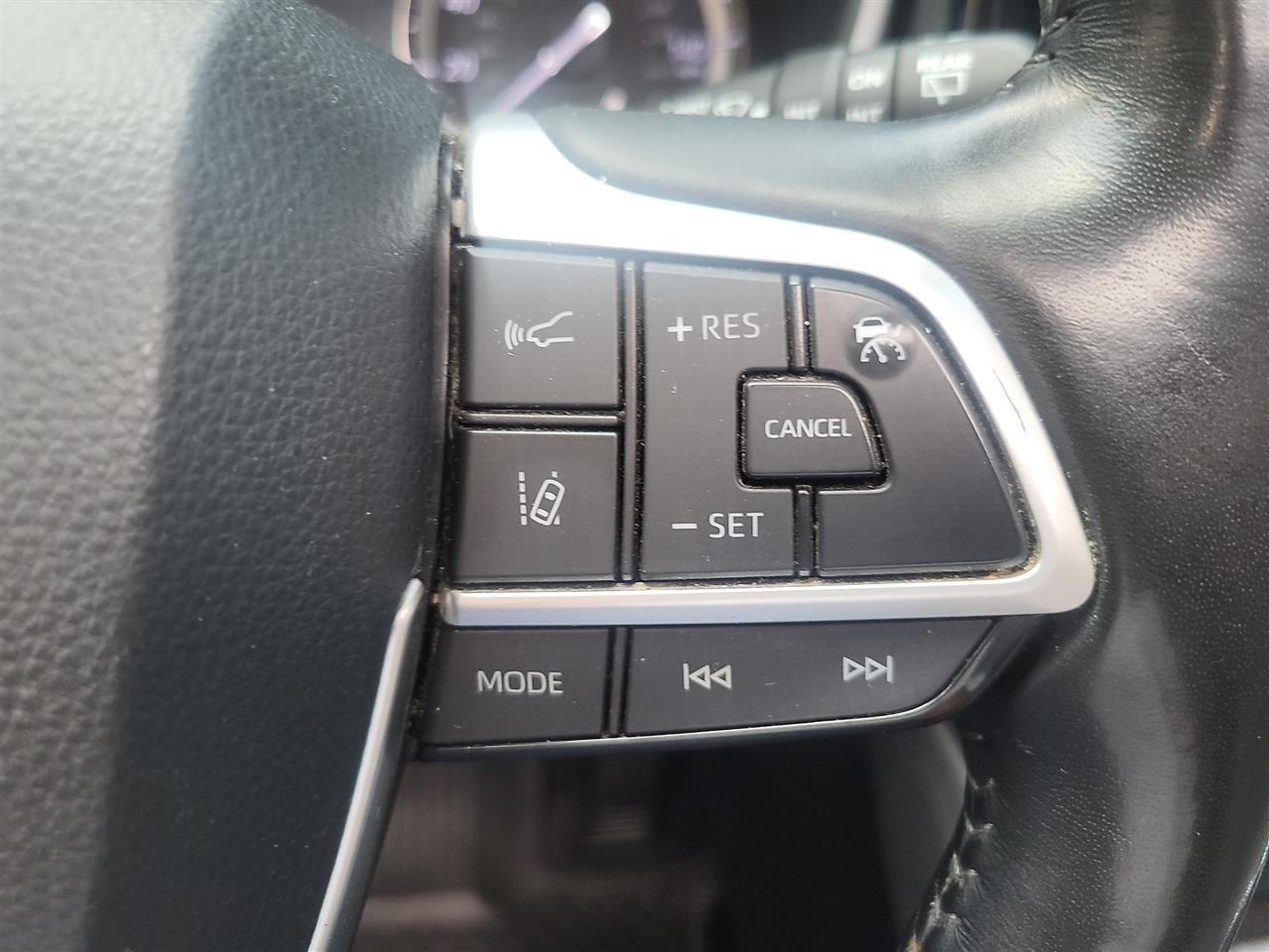 Toyota Highlander Limited AWD V6 2022