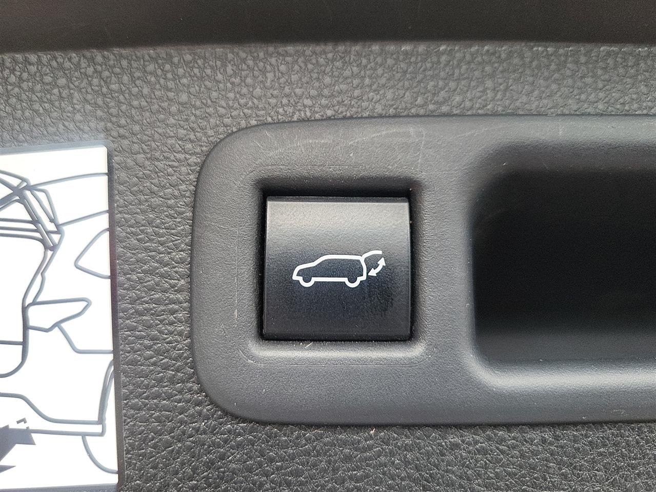 Toyota Highlander Limited AWD V6 2022