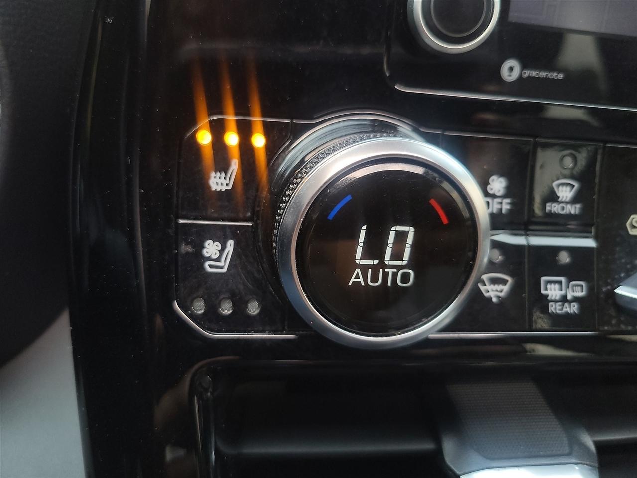 Toyota Highlander Limited AWD V6 2022