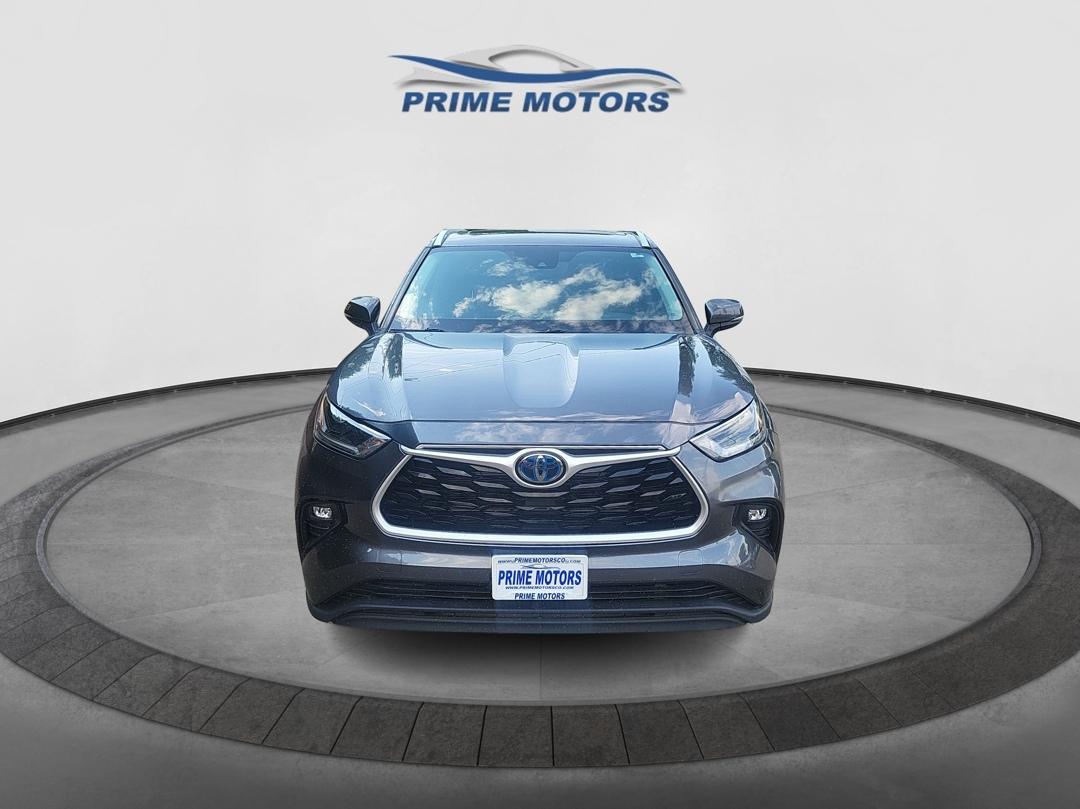 Toyota Highlander Hybrid XLE AWD 2021