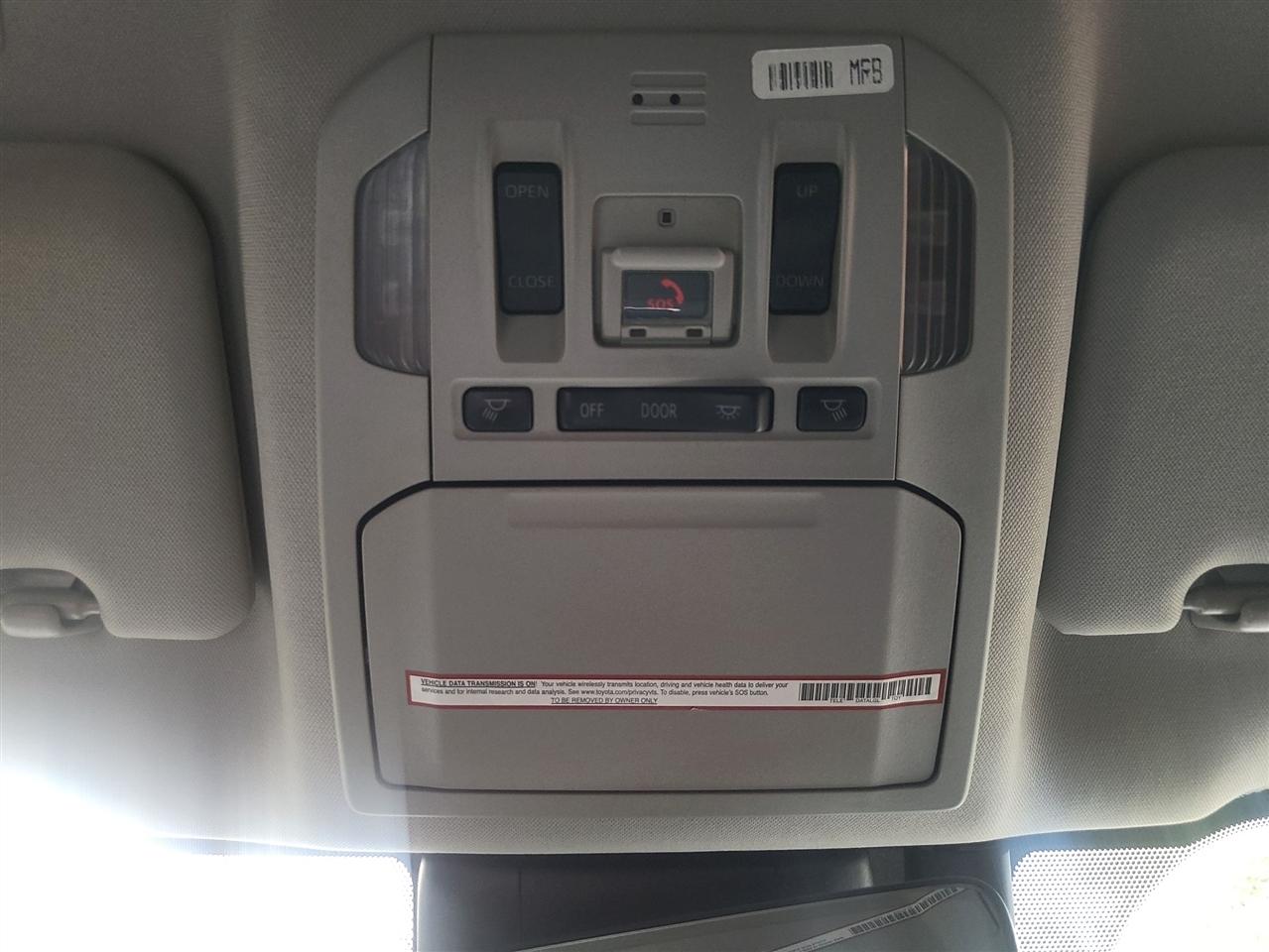 Toyota Highlander Hybrid XLE AWD 2021
