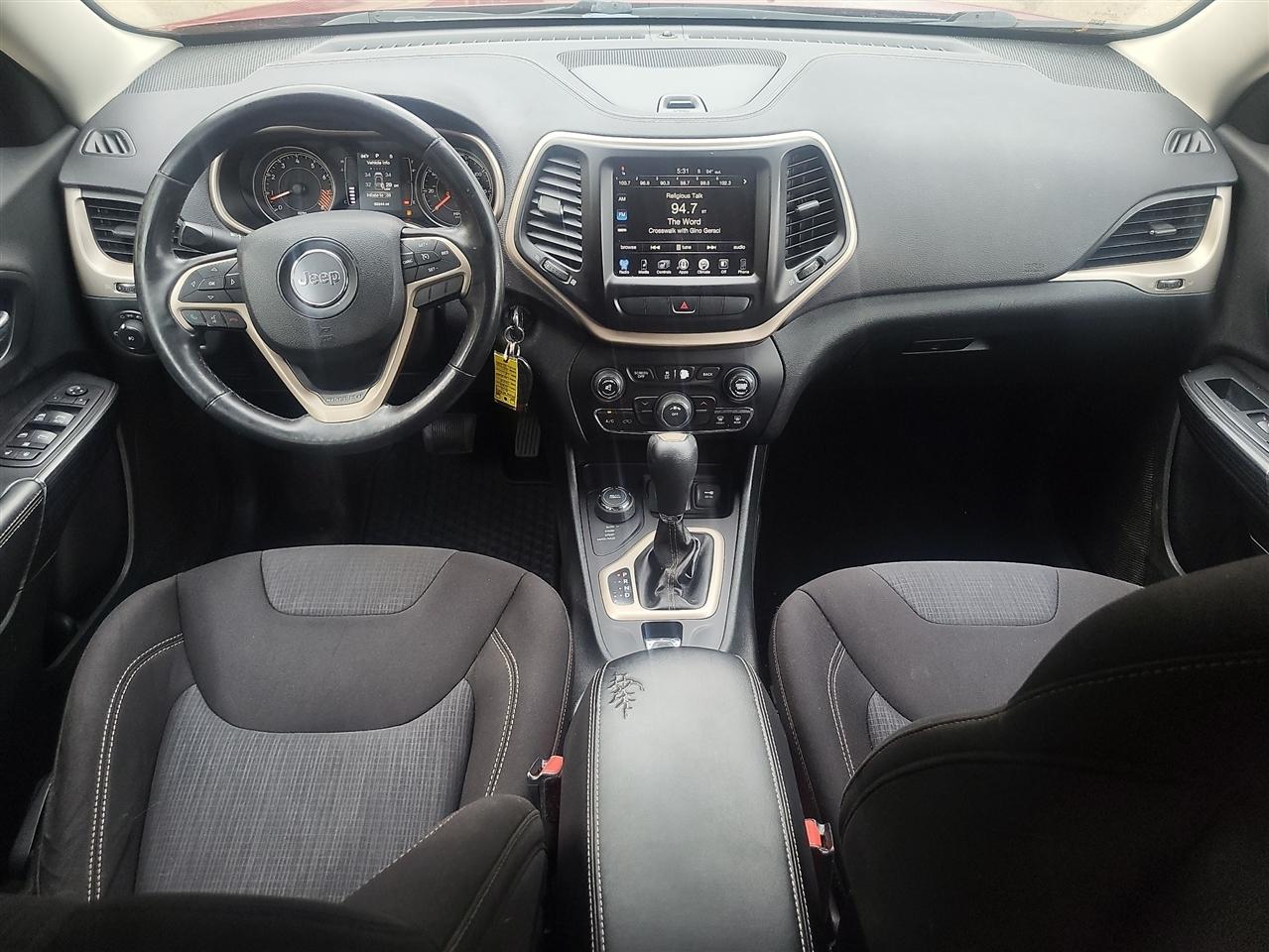 Jeep Cherokee Latitude 4WD 2015