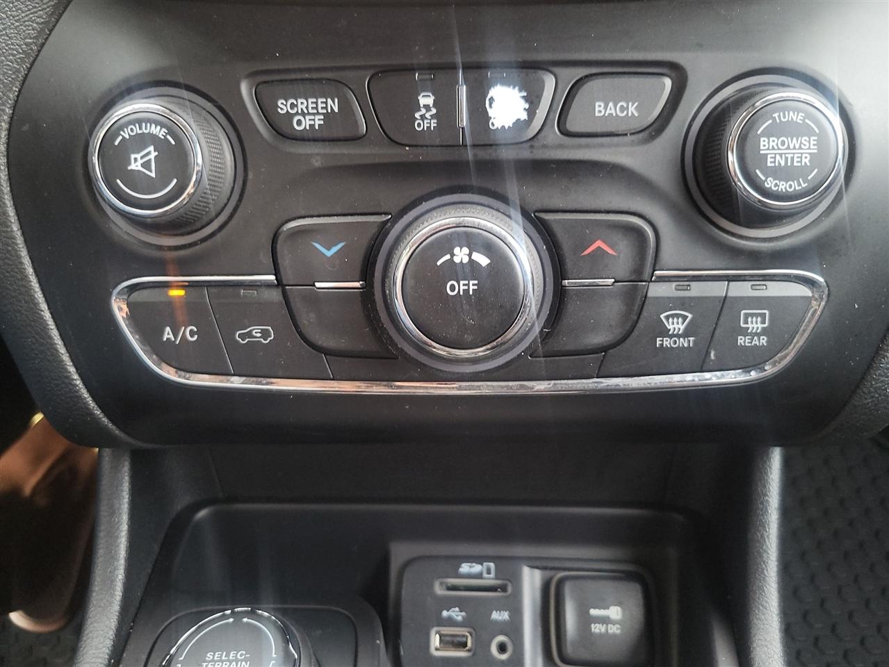Jeep Cherokee Latitude 4WD 2015