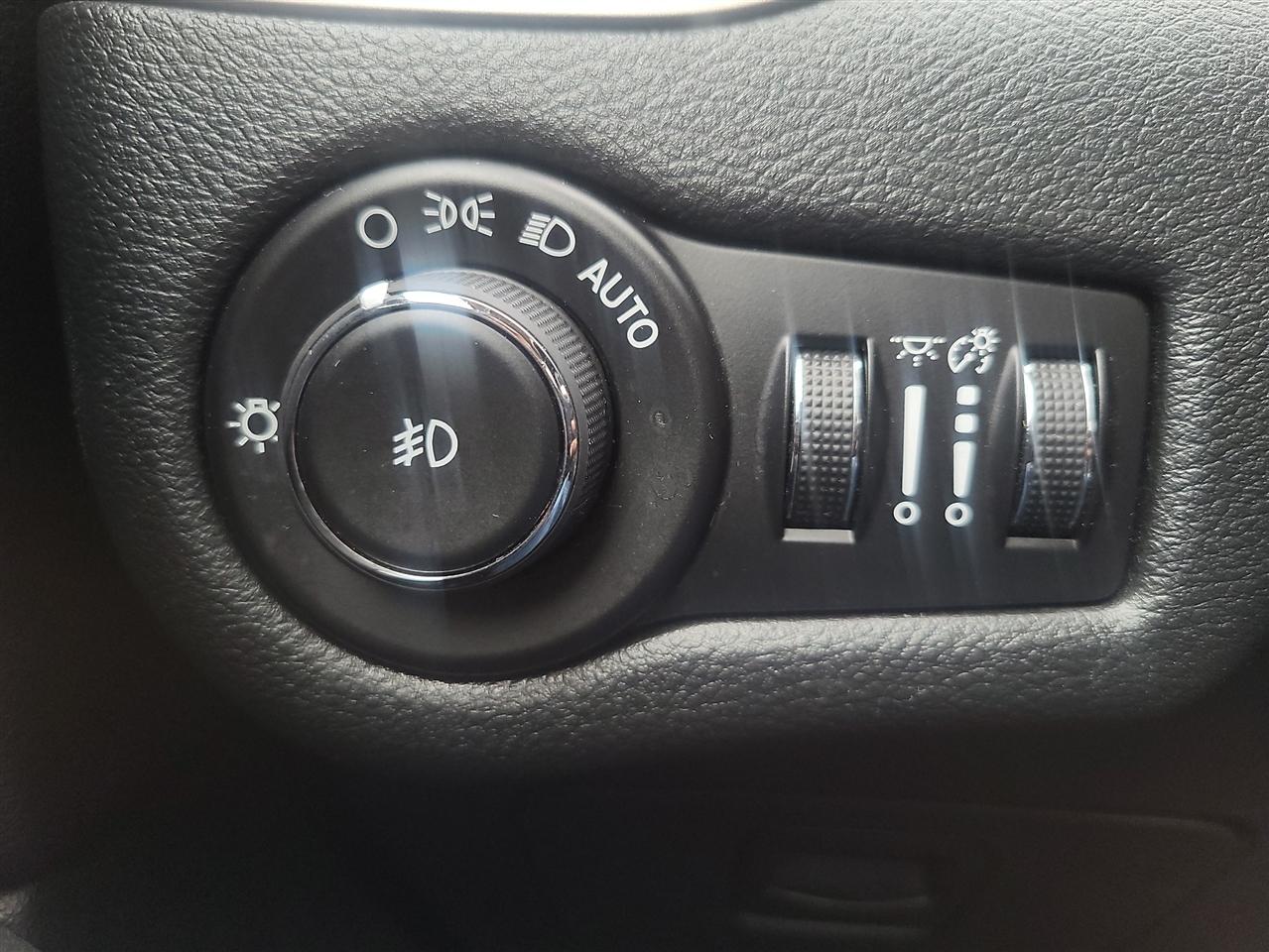 Jeep Cherokee Latitude 4WD 2015