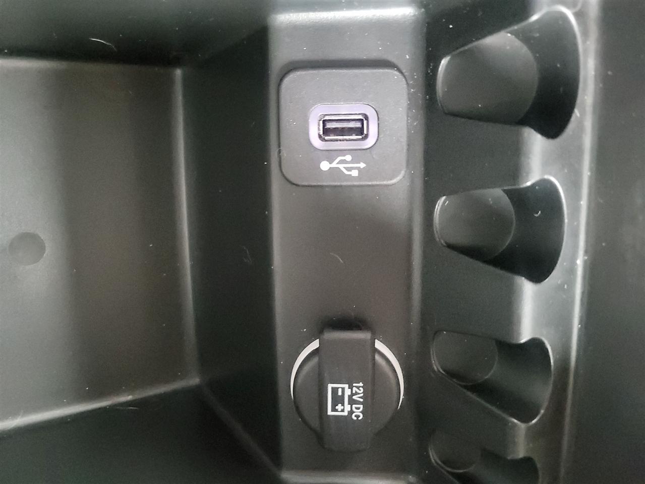 Jeep Cherokee Latitude 4WD 2015
