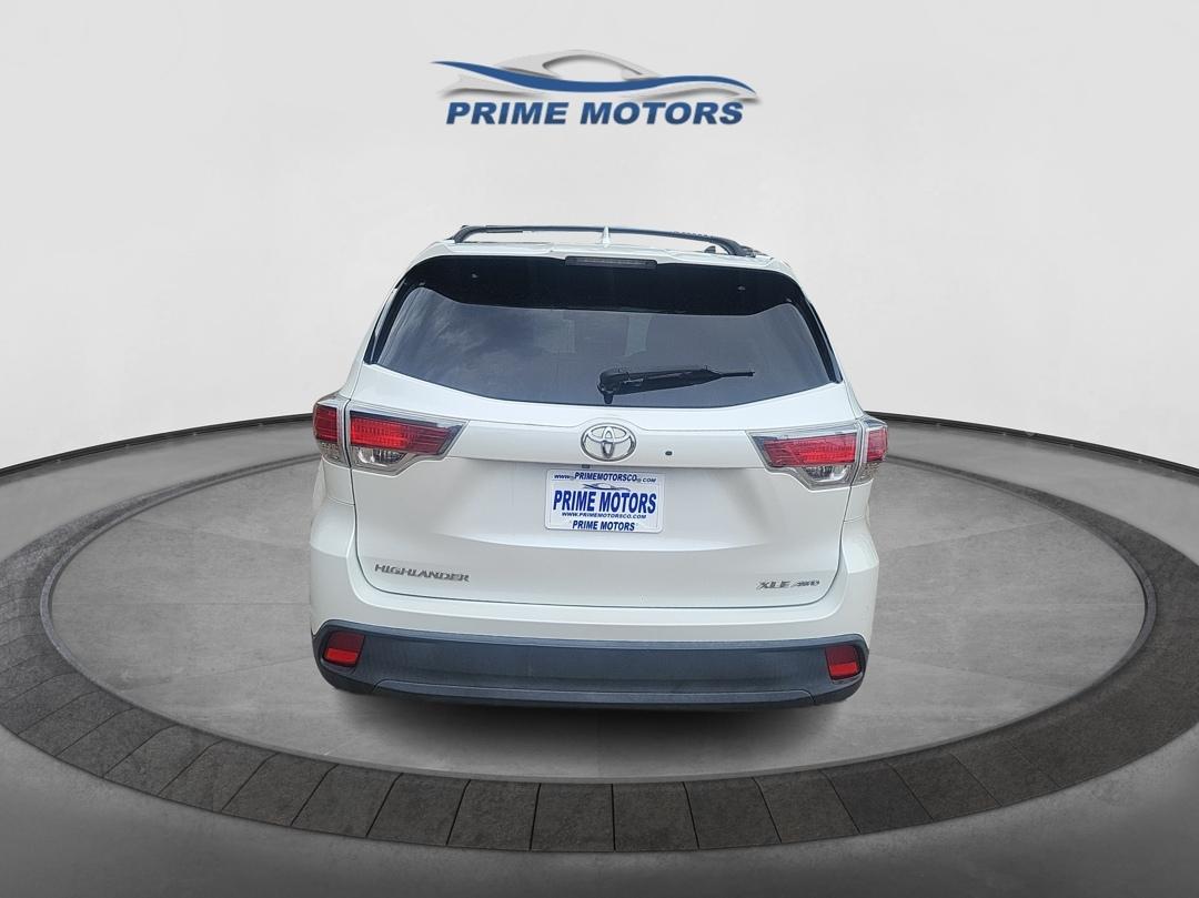 Toyota Highlander XLE AWD V6 2016