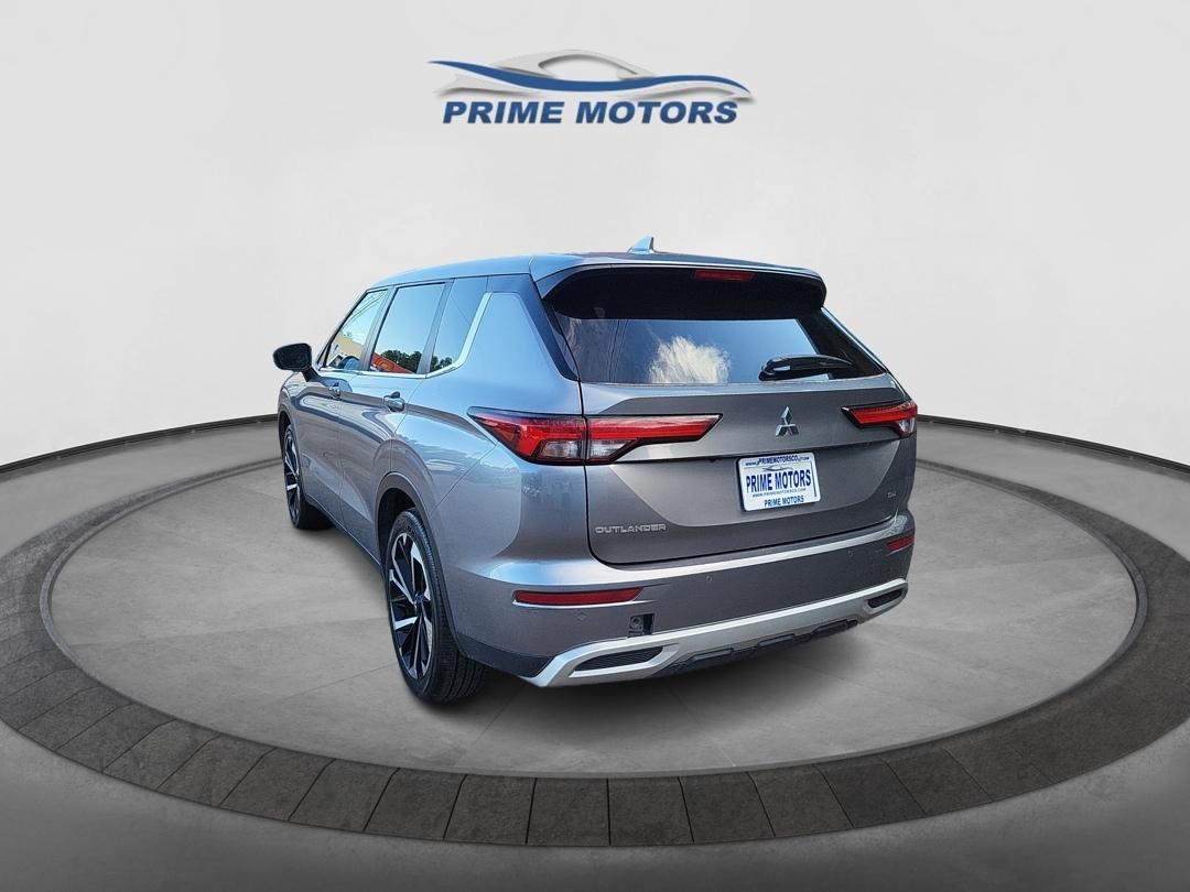Mitsubishi Outlander SE 2WD 2022