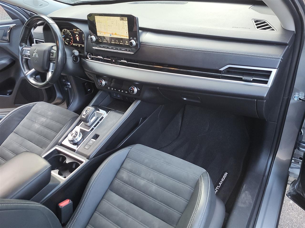 Mitsubishi Outlander SE 2WD 2022
