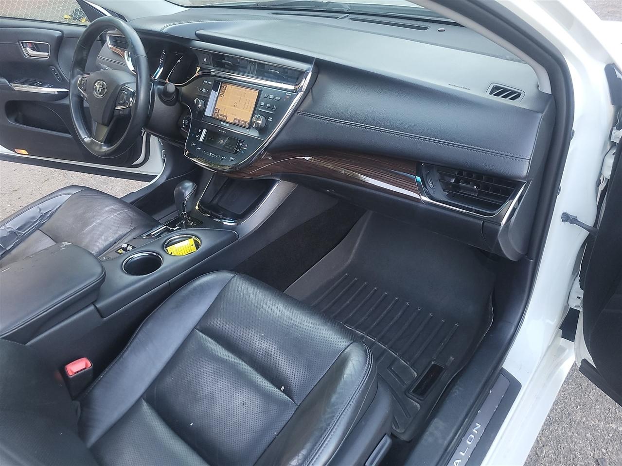 Toyota Avalon Limited 2014