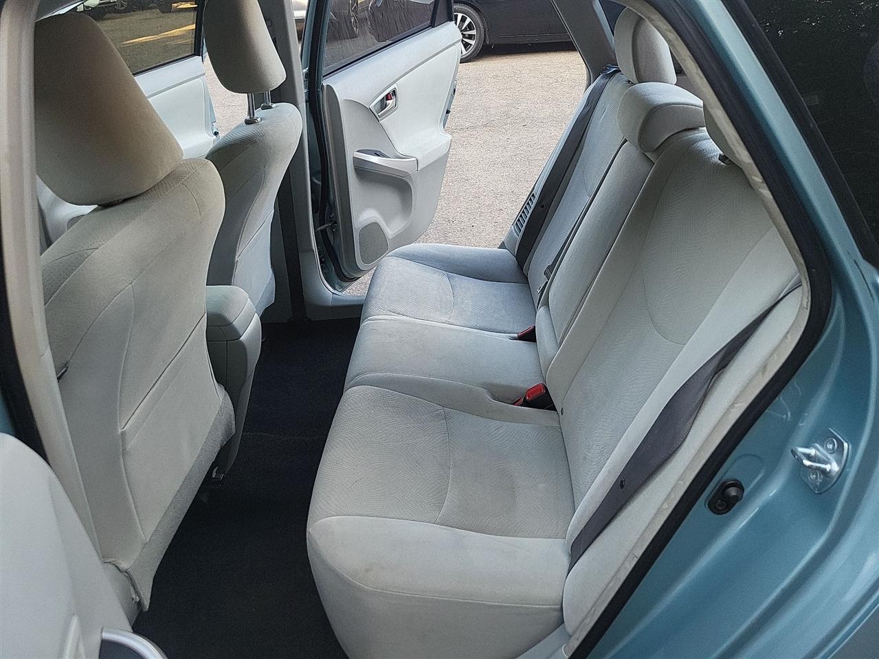Toyota Prius Four 2015