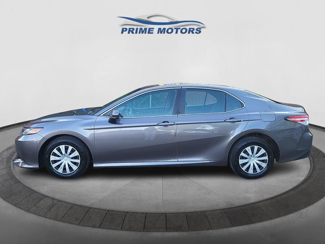 2018 Toyota Camry Hybrid LE
