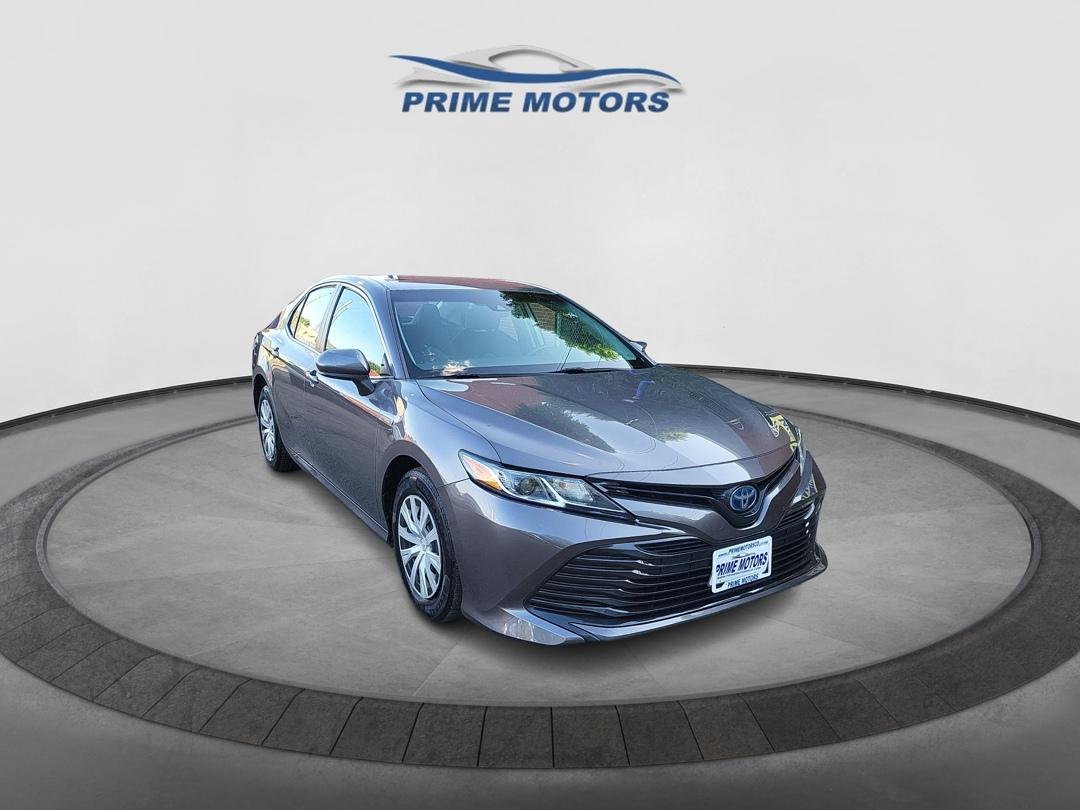Toyota Camry Hybrid LE 2018